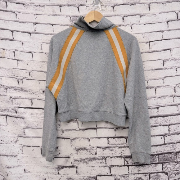 Free People Half-zip Color-Block Crop Sweatshirt in Gray/Yellow Size Medium - Picture 2 of 5